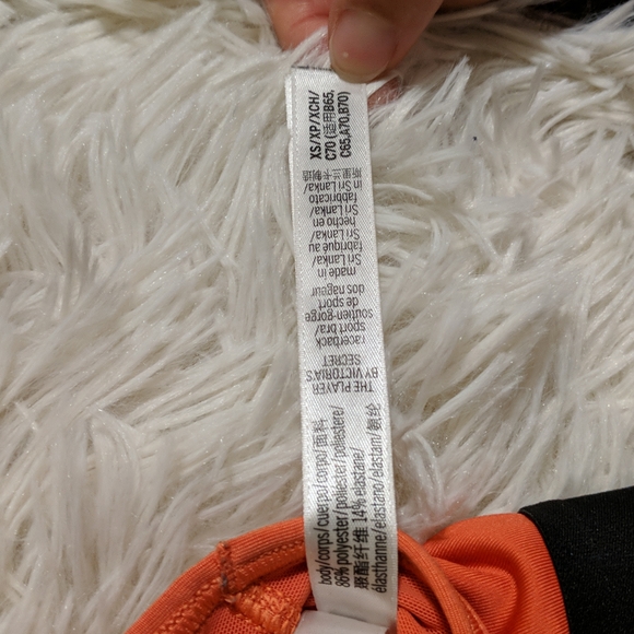 Victoria's Secret Sports Bra - Picture 3 of 3